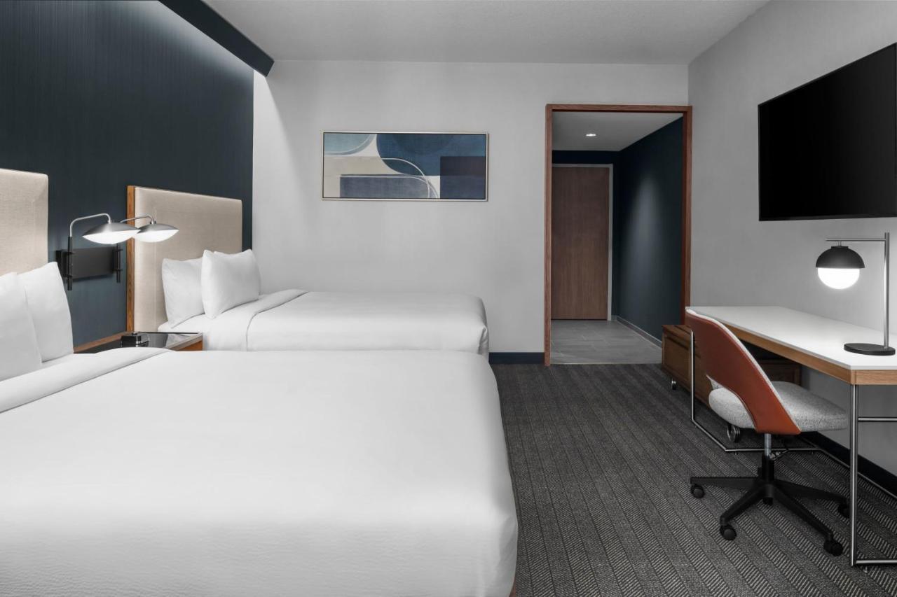 Courtyard By Marriott Calgary Downtown Hotel Kültér fotó